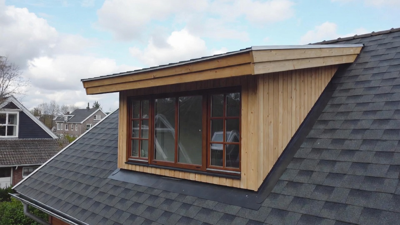 Dakkapellen op Nederlandse woningen